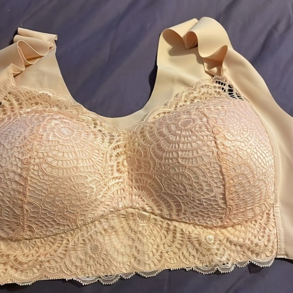 Exsecret Bundle of 2 Bralettes Bras Lace‎ Padded No Wire Sz 42 - Picture 6 of 10